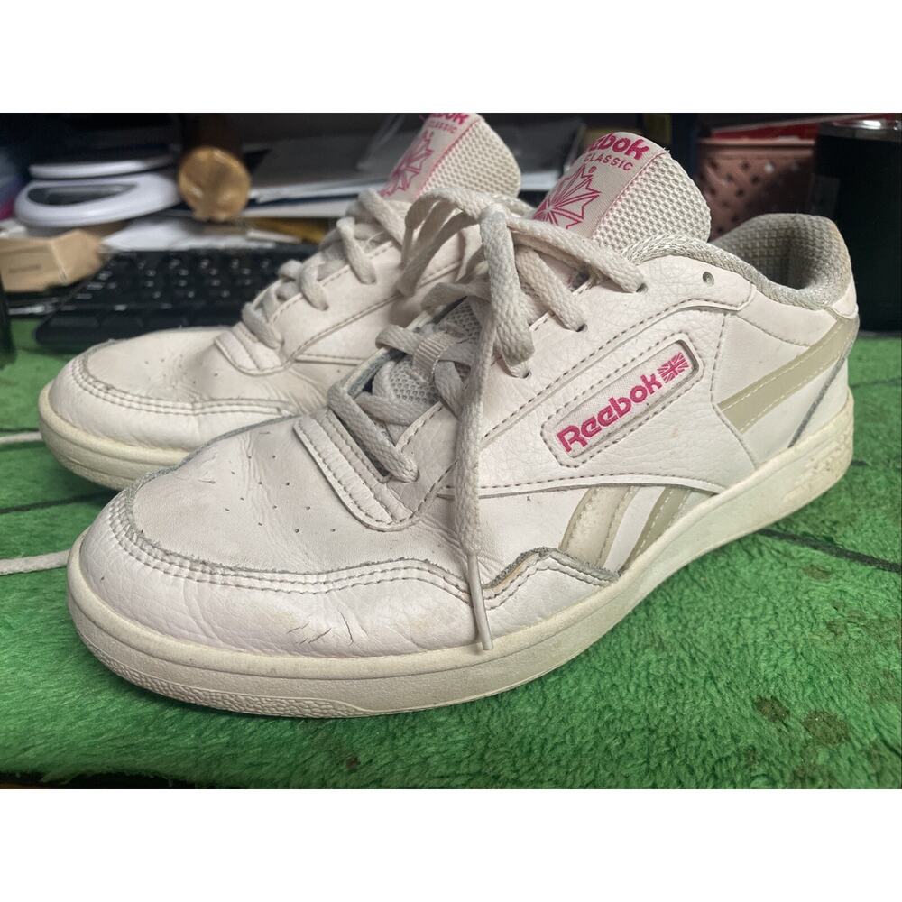 Classic Reebok Classic Womens Shoes W7.5 Sneekers Lace up Princess Court